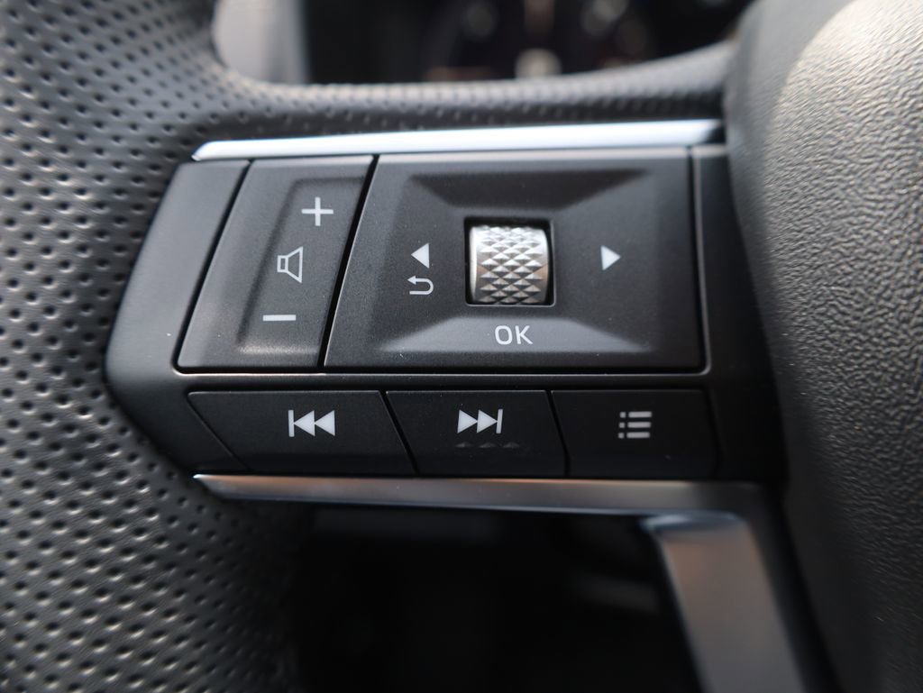 New 2025 Mitsubishi Outlander SEL image 49