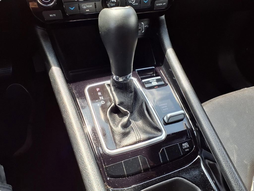 Used 2025 Jeep Compass Limited AWD/4WD image 10