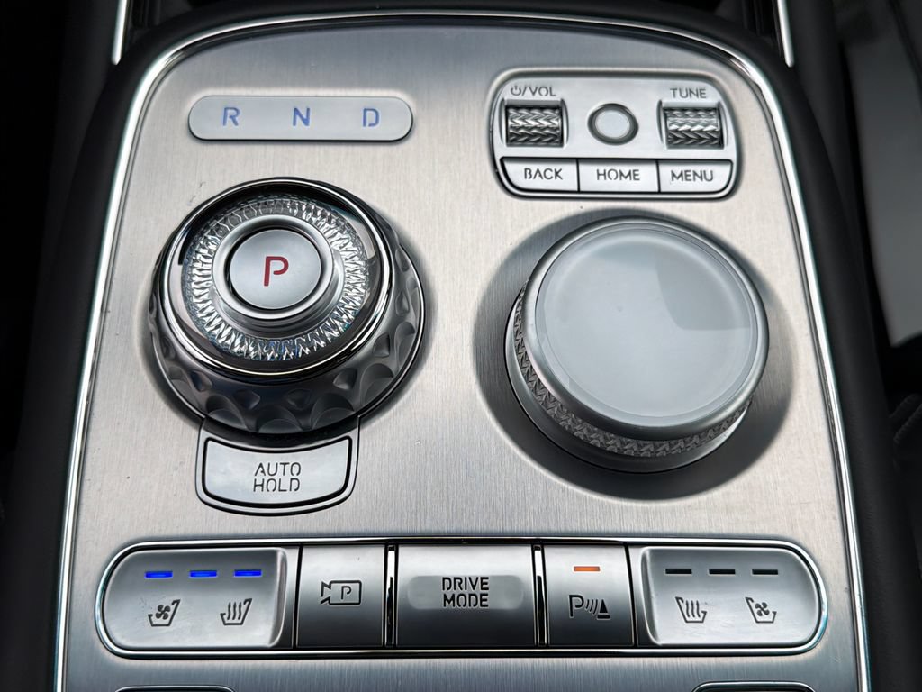 Used 2023 Genesis G90 3.5T AWD/4WD image 32