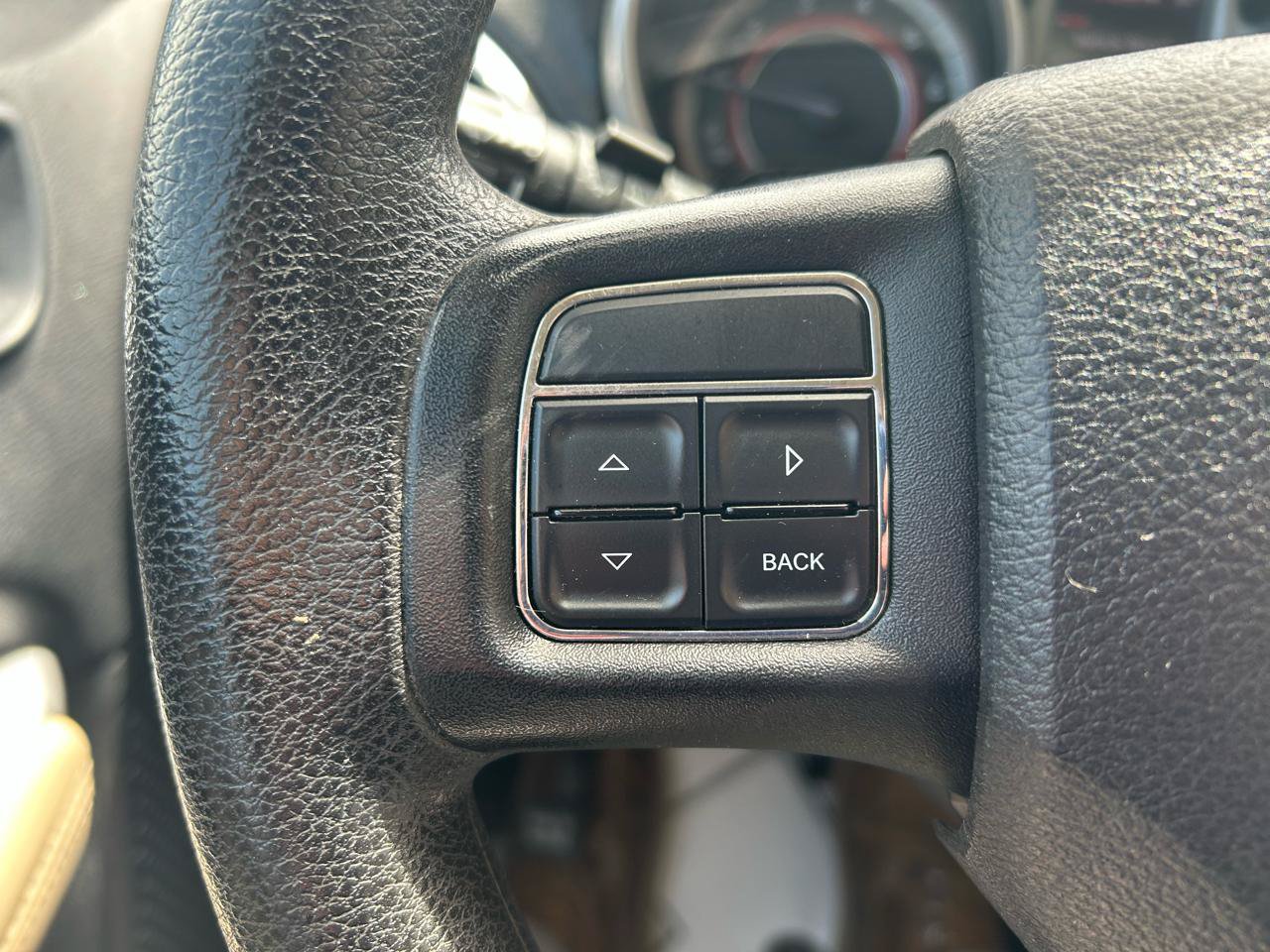 Used 2013 Dodge Journey SXT AWD/4WD image 18