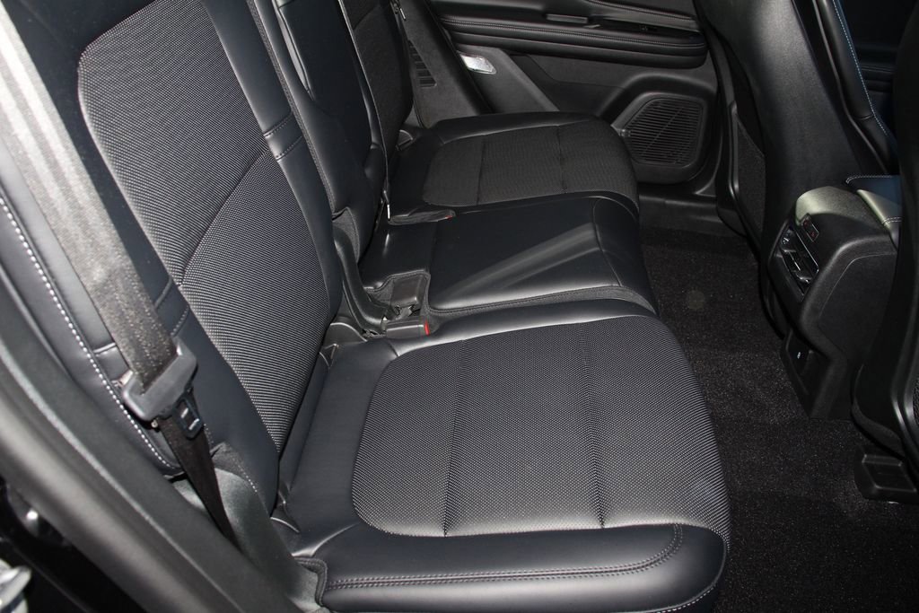 Certified 2022 Lincoln Corsair AWD w/ Equipment Group 101A image 20