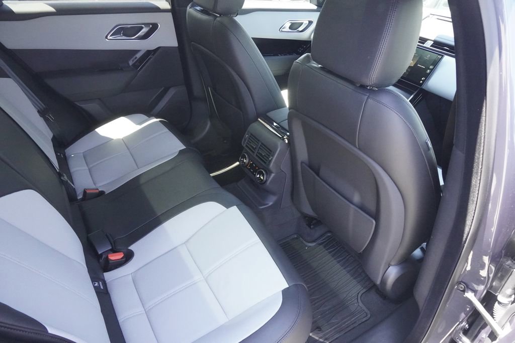 New 2026 Land Rover Range Rover Velar Dynamic SE image 26