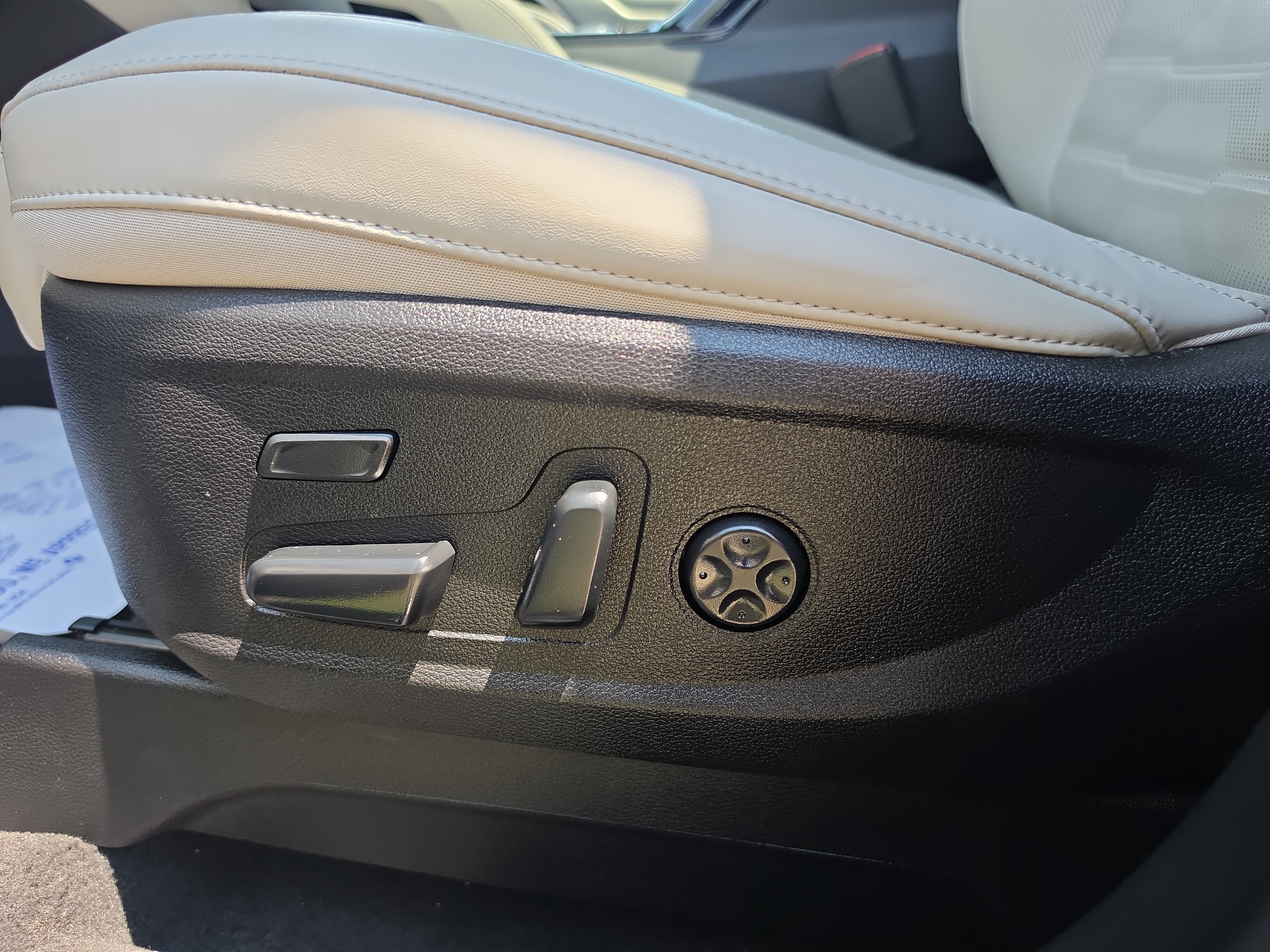 Used 2024 Kia Telluride SX Prestige AWD/4WD image 13