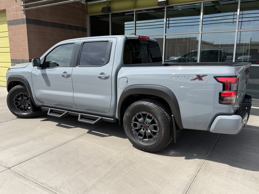 Used 2024 Nissan Frontier Pro-X w/ Pro Premium Package RWD image 5