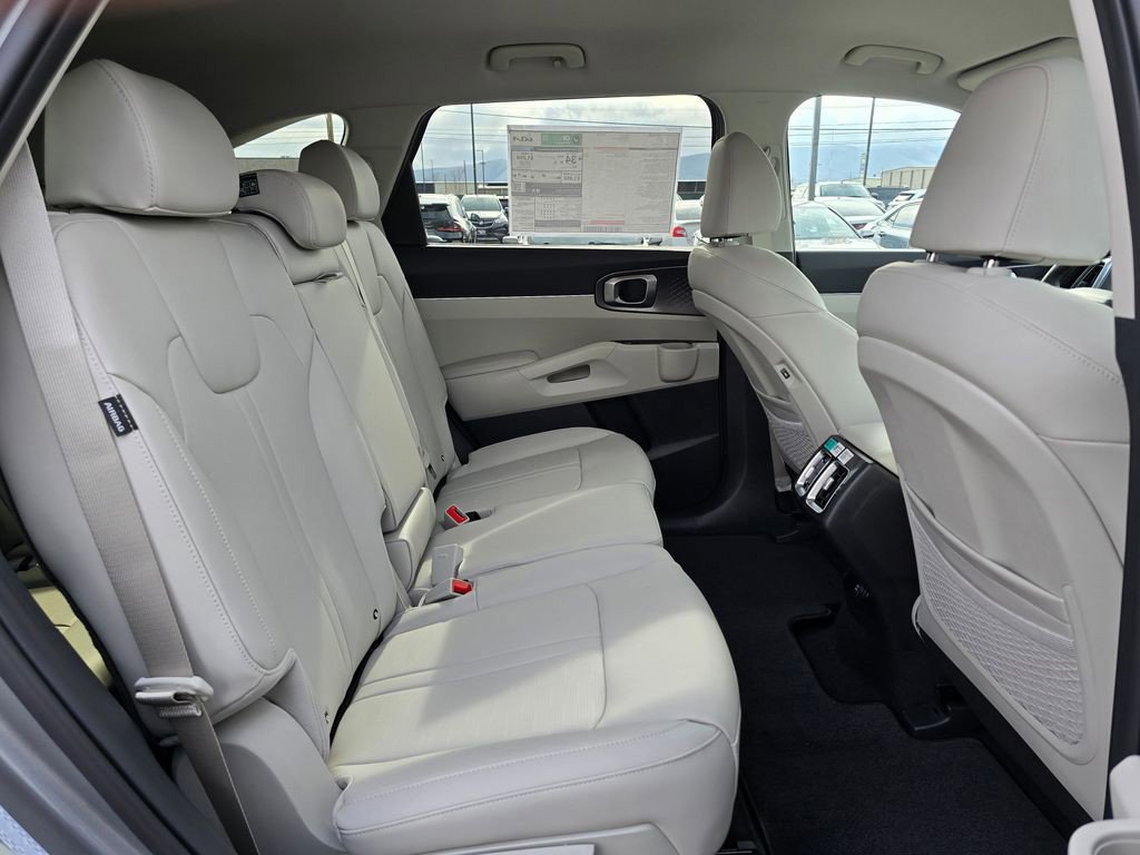New 2026 Kia Sorento EX AWD/4WD image 12