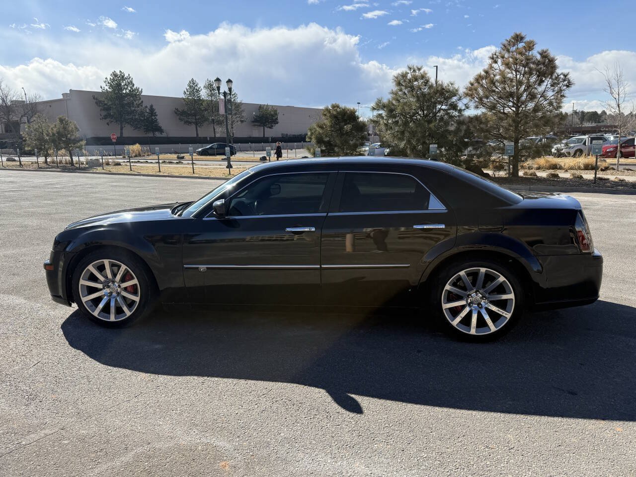 Used 2010 Chrysler 300 SRT8 w/ SRT Option Group II RWD image 11