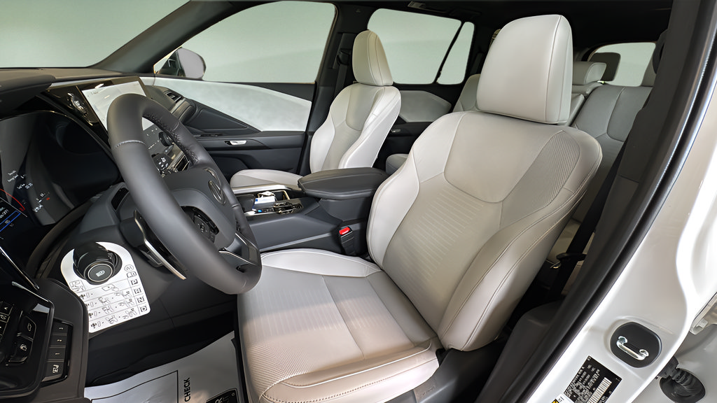 New 2026 Lexus TX 350 AWD image 13