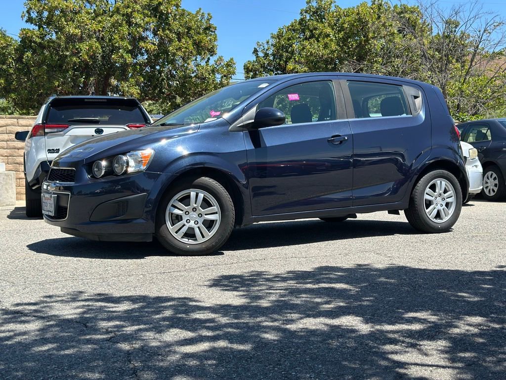 Used 2016 Chevrolet Sonic LT FWD image 1
