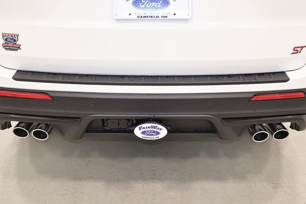 New 2026 Ford Explorer ST w/ Sun And Sound Package image 40
