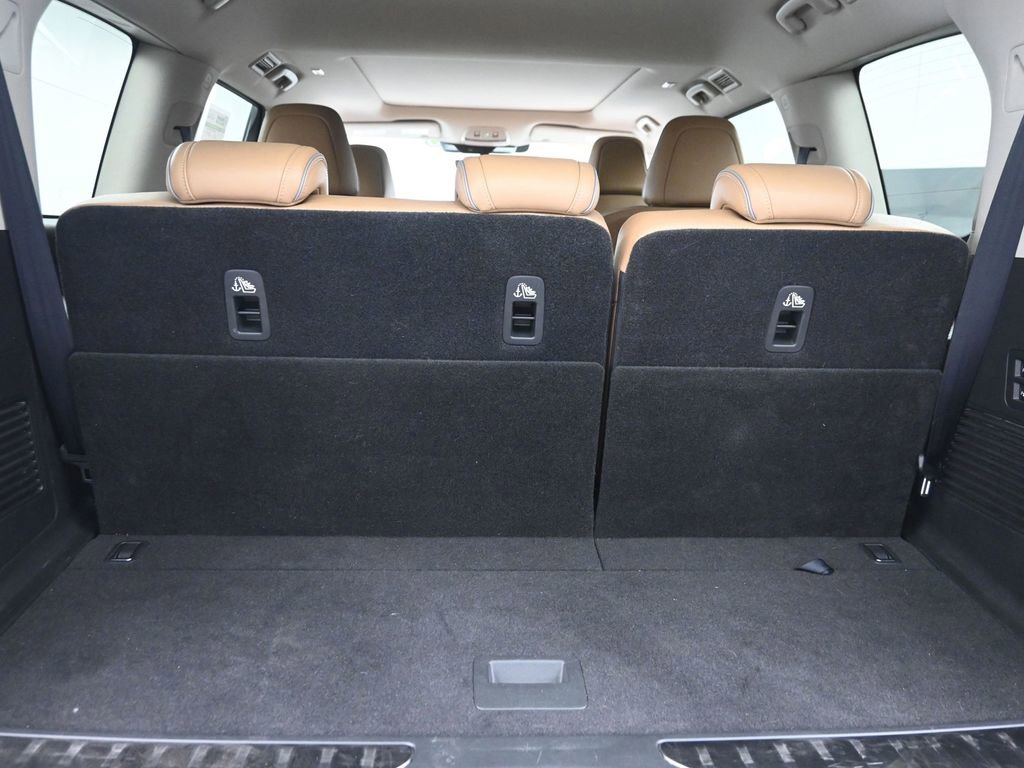 Used 2025 INFINITI QX80 Luxe image 10