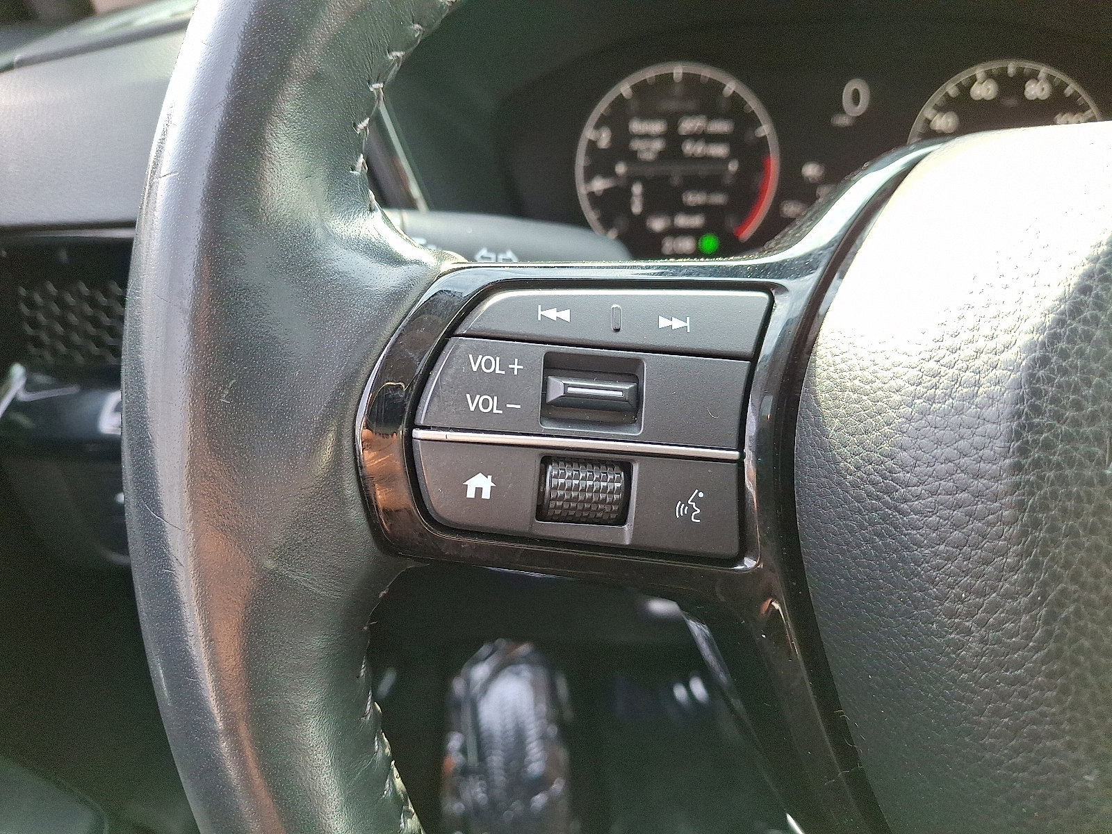 Used 2024 Honda CR-V EX-L image 21