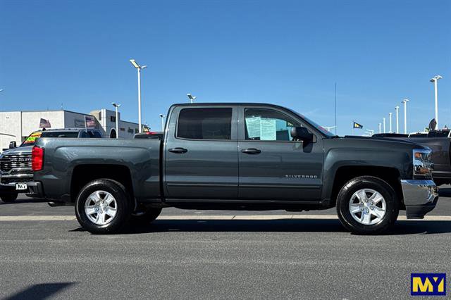Used 2017 Chevrolet Silverado 1500 LT w/ All Star Edition image 3