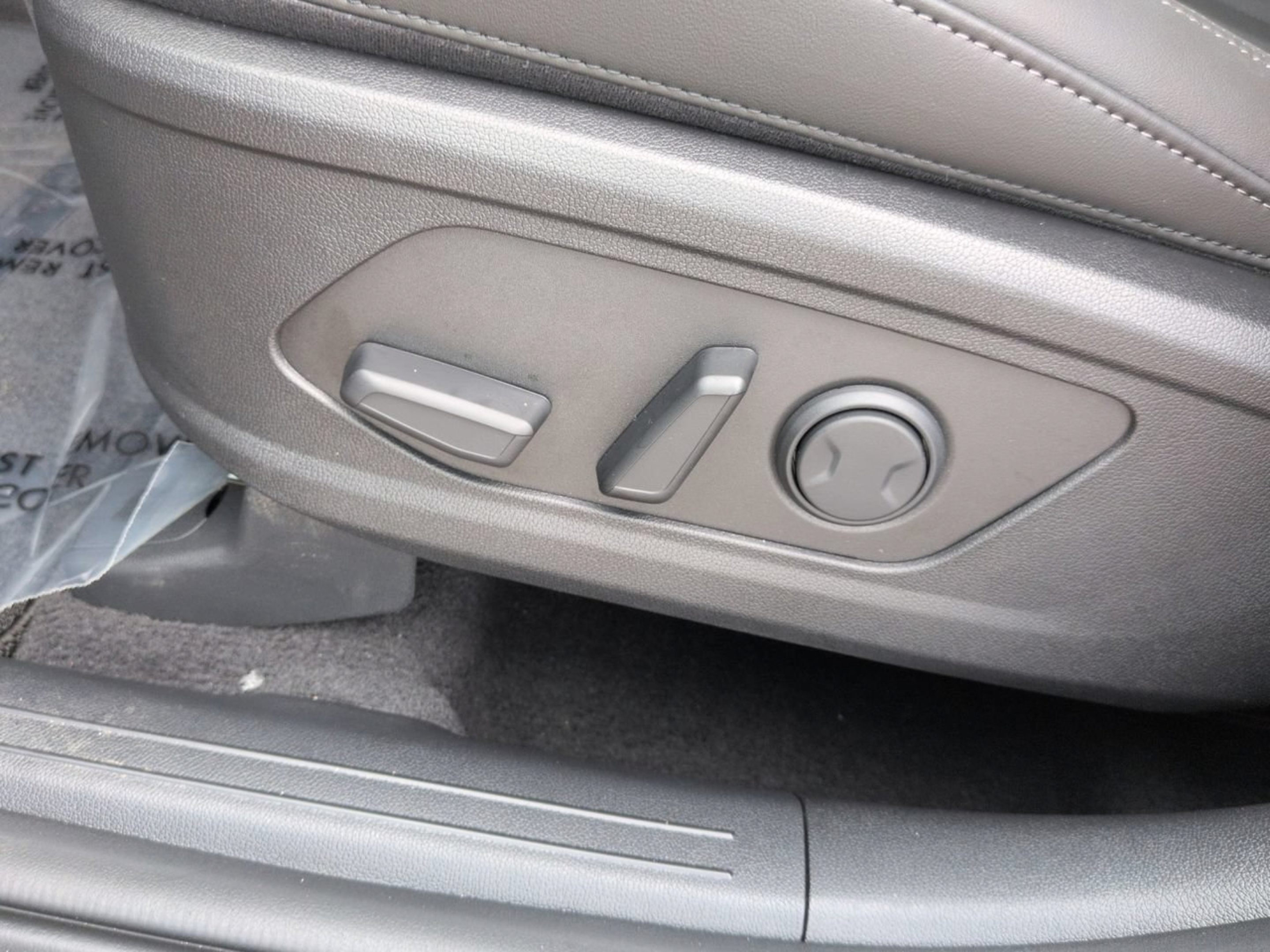 New 2026 Kia Sorento S w/ S Panoramic Sunroof Package FWD image 20