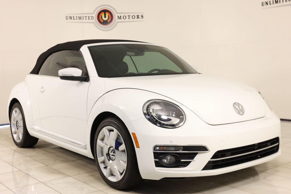 Used 2019 Volkswagen Beetle 2.0T SE FWD image 36