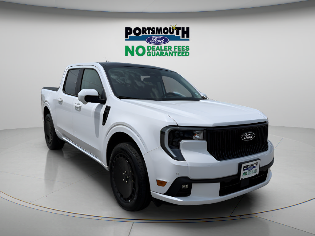 Used 2025 Ford Maverick Lobo AWD/4WD image 1