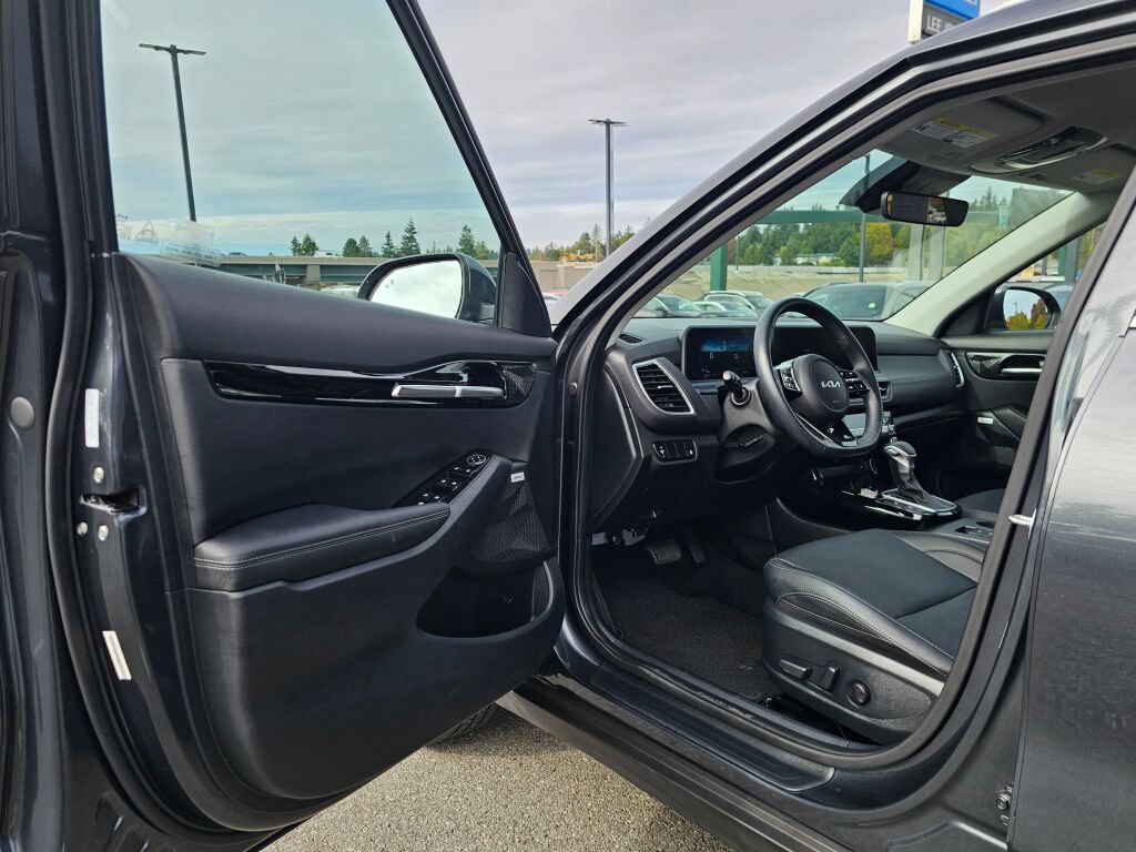 Certified 2024 Kia Seltos SX AWD/4WD image 23