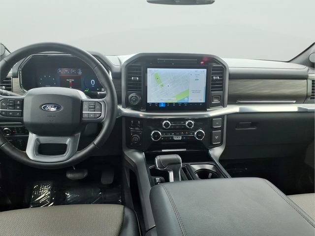 Used 2025 Ford F150 Lariat w/ Equipment Group 501A Mid AWD/4WD image 11