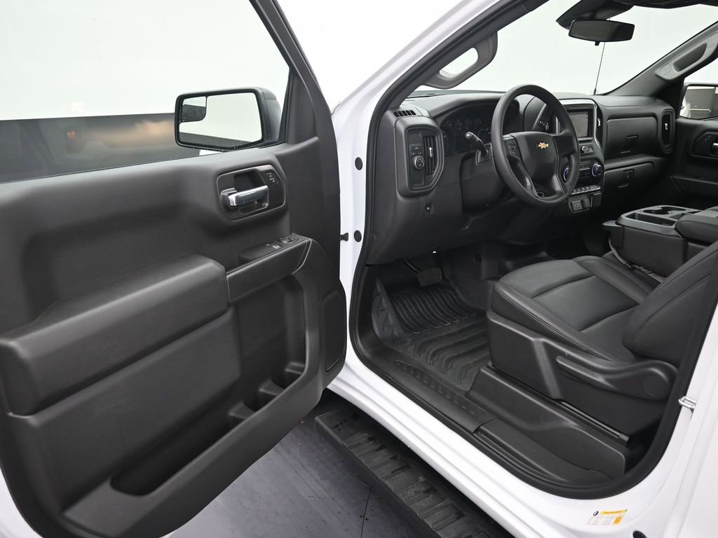 Used 2025 Chevrolet Silverado 1500 W/T w/ WT Value Package RWD image 10