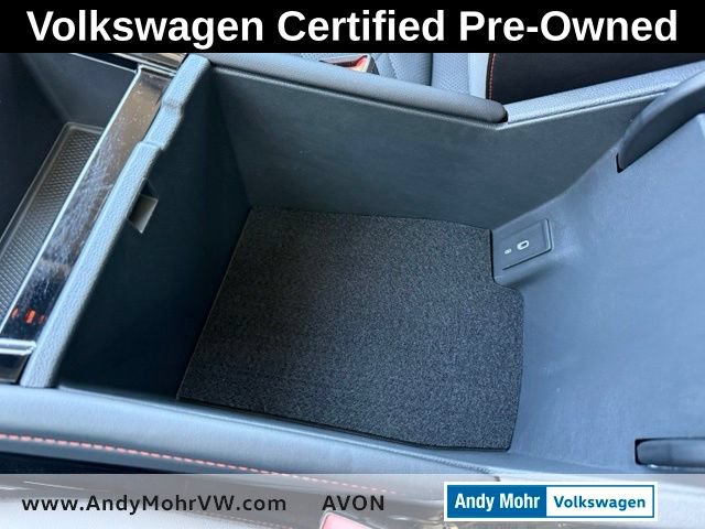 Used 2024 Volkswagen Atlas Peak Edition SEL AWD/4WD image 32
