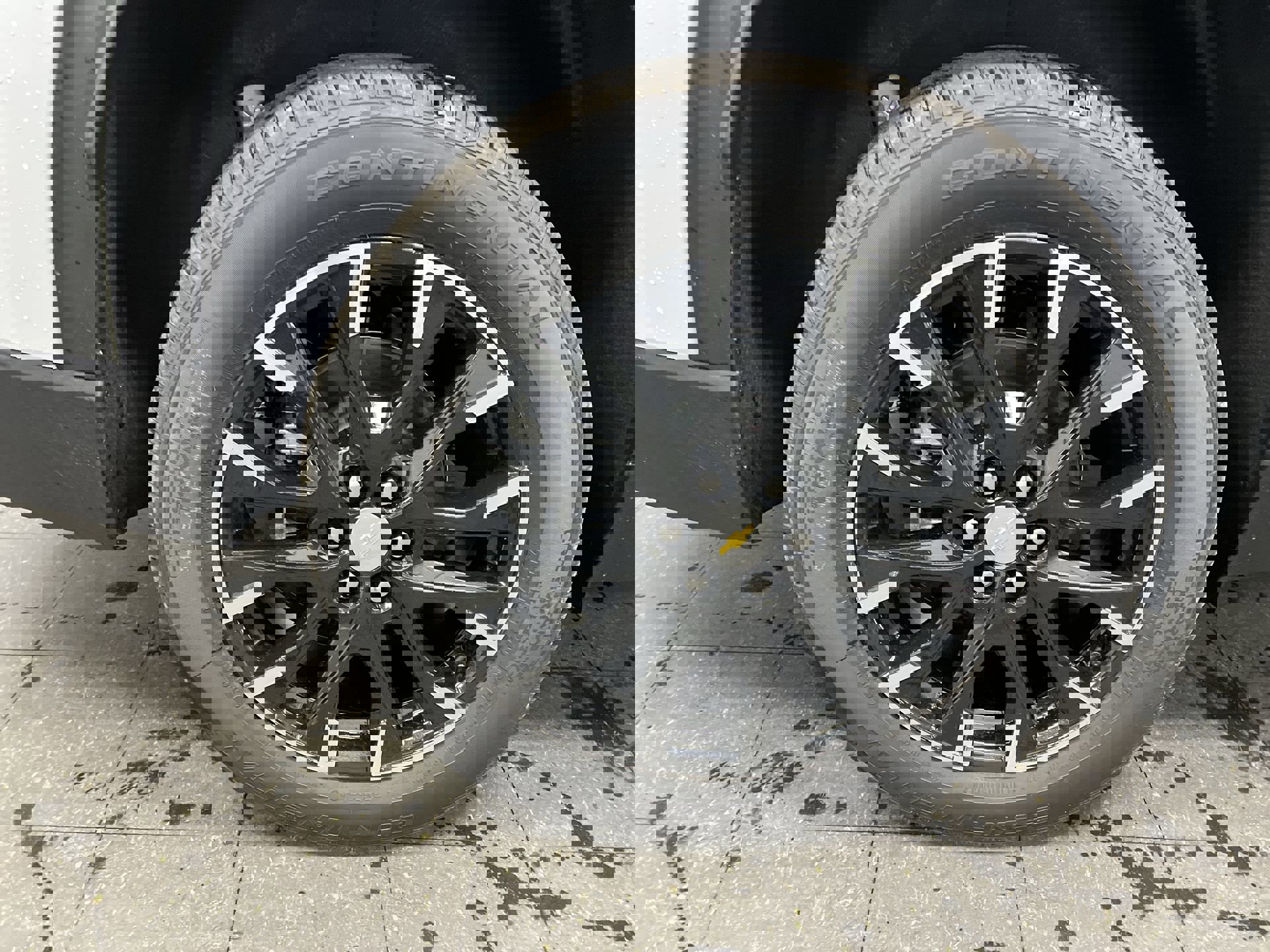 New 2026 Chevrolet Traverse LT w/ Sun and Wheel Package image 70