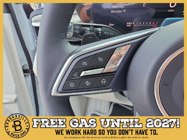 New 2027 Buick Enclave Avenir w/ LPO, Floor Liner Package FWD image 29