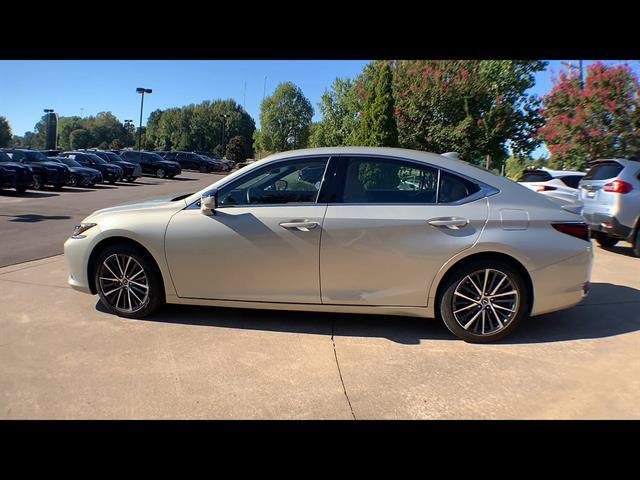 Certified 2025 Lexus ES 300h w/ Premium Package FWD image 5