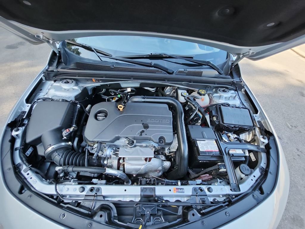 Certified 2021 Chevrolet Malibu LT image 33