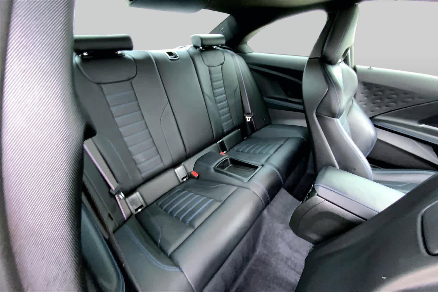 Used 2024 BMW M2 w/ Lighting Package RWD image 18