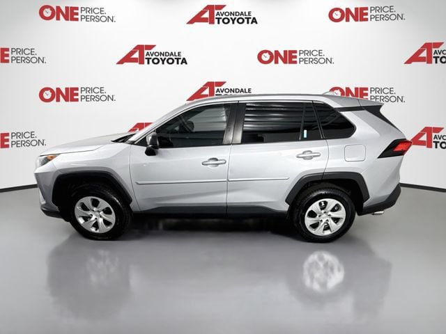 Used 2022 Toyota RAV4 LE FWD video 4