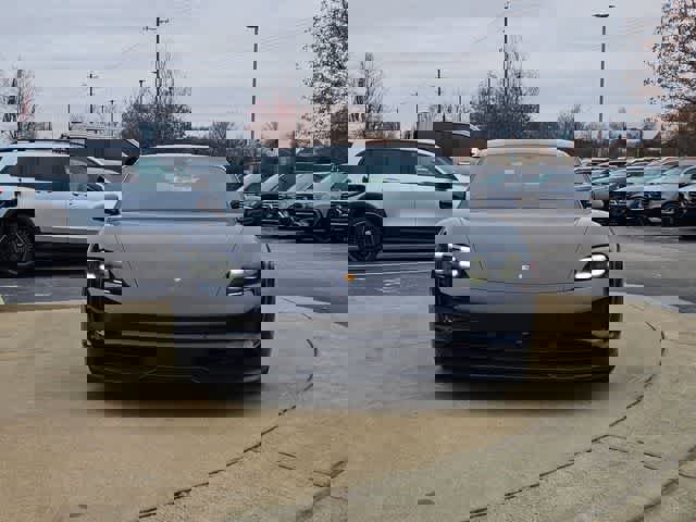 Used 2023 Porsche Taycan w/ Premium Package image 4