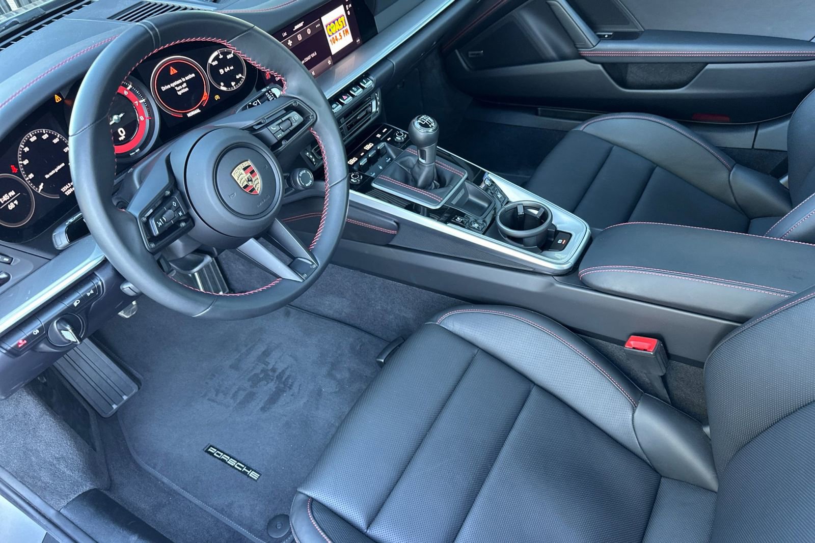 Used 2024 Porsche 911 Carrera S RWD image 4