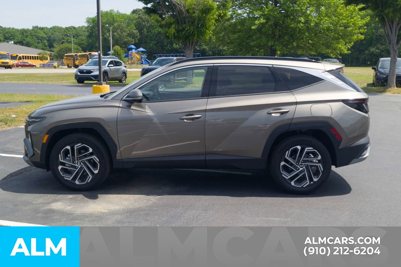 Used 2026 Hyundai Tucson Limited AWD/4WD image 12