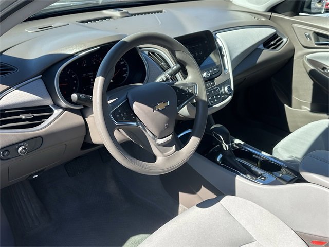 Used 2024 Chevrolet Malibu LT image 18