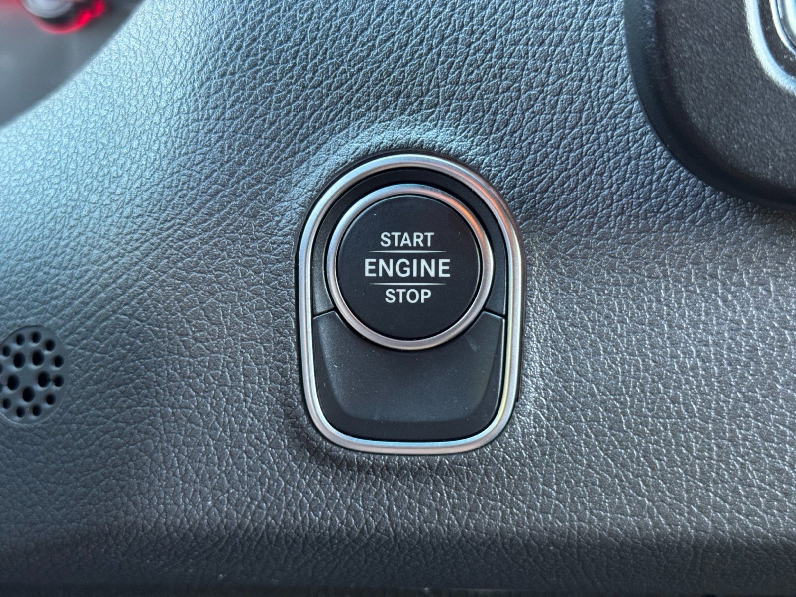 Used 2024 Mercedes-Benz Sprinter 2500 image 22