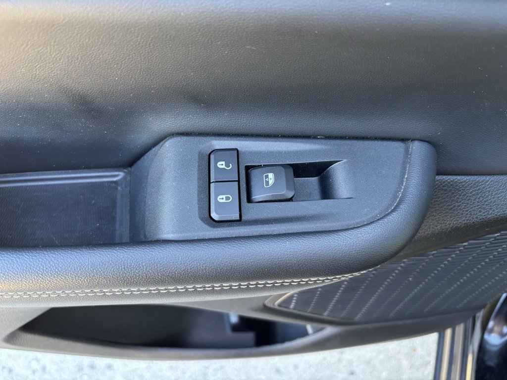 Used 2023 Jeep Grand Cherokee Altitude image 24