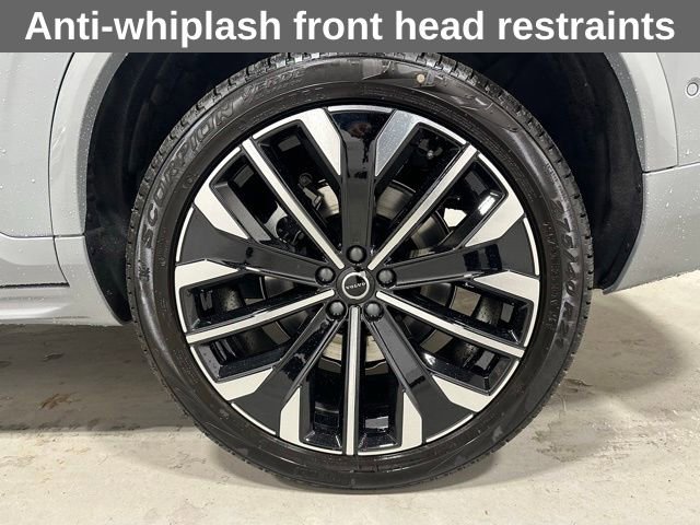 Used 2026 Volvo XC90 B6 Plus w/ Protection Package Premier image 23