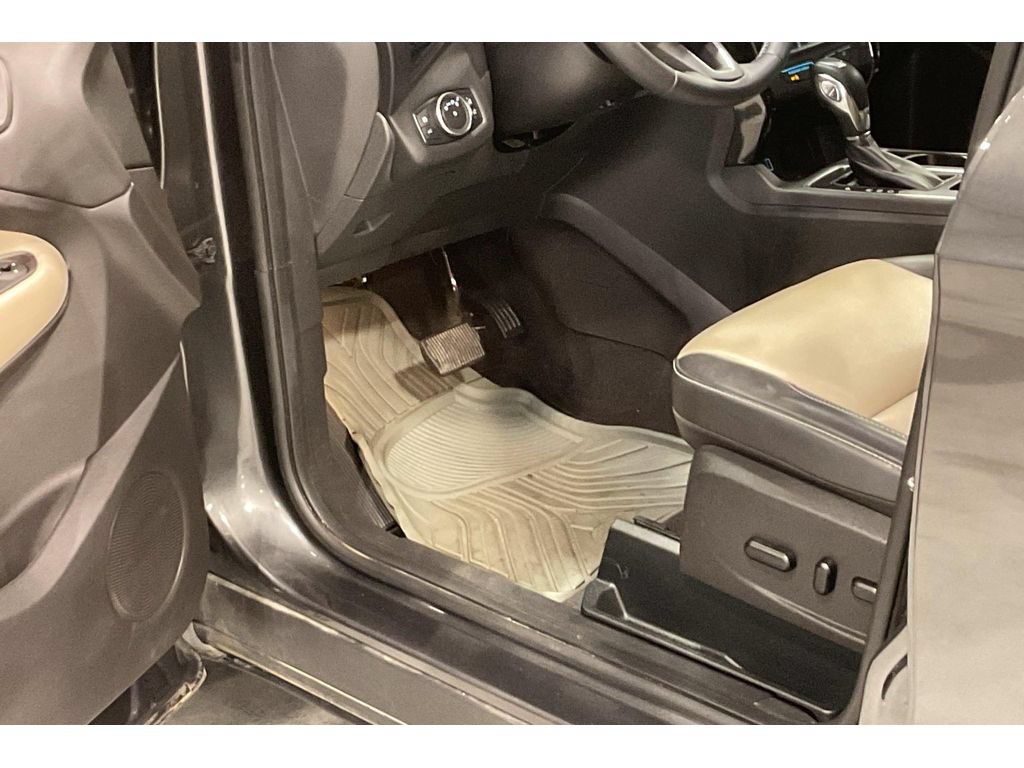 Used 2019 Ford Escape SEL AWD/4WD image 29