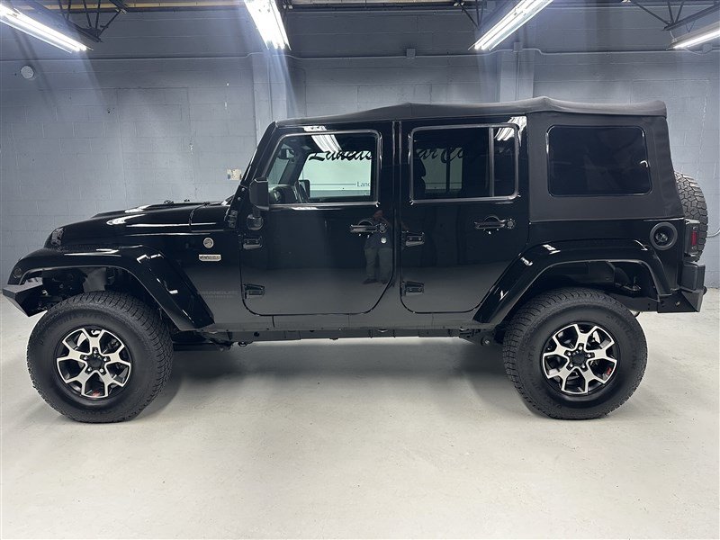 Used 2016 Jeep Wrangler Unlimited Sahara AWD/4WD image 5