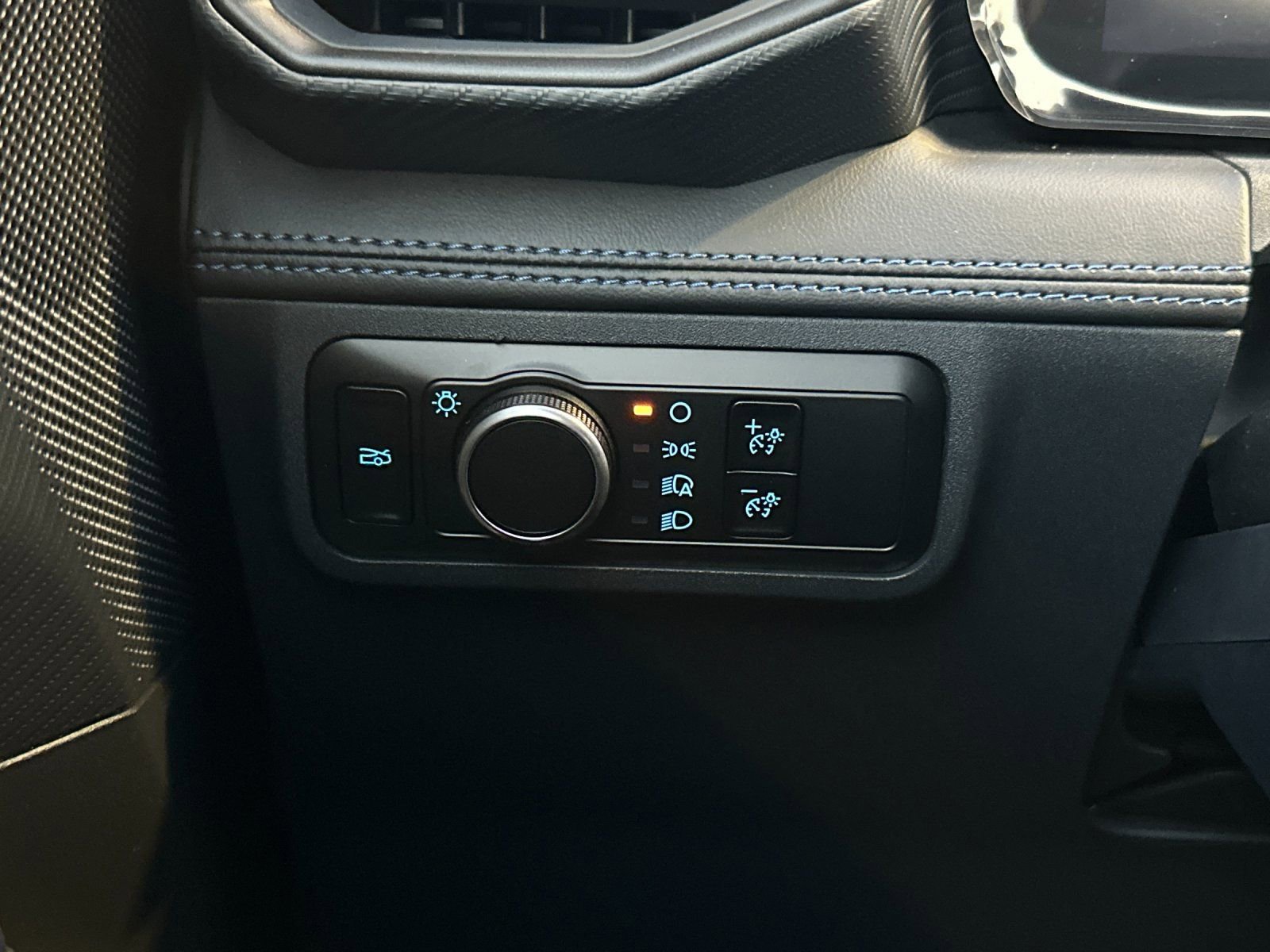 Used 2024 Ford Mustang Dark Horse w/ Dark Horse Handlin Package image 29