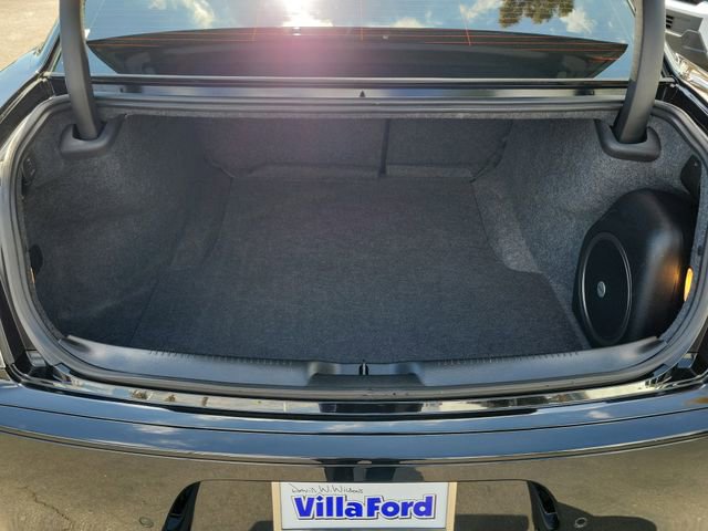 Used 2022 Chrysler 300 Touring L w/ Popular Equipment Group RWD image 21