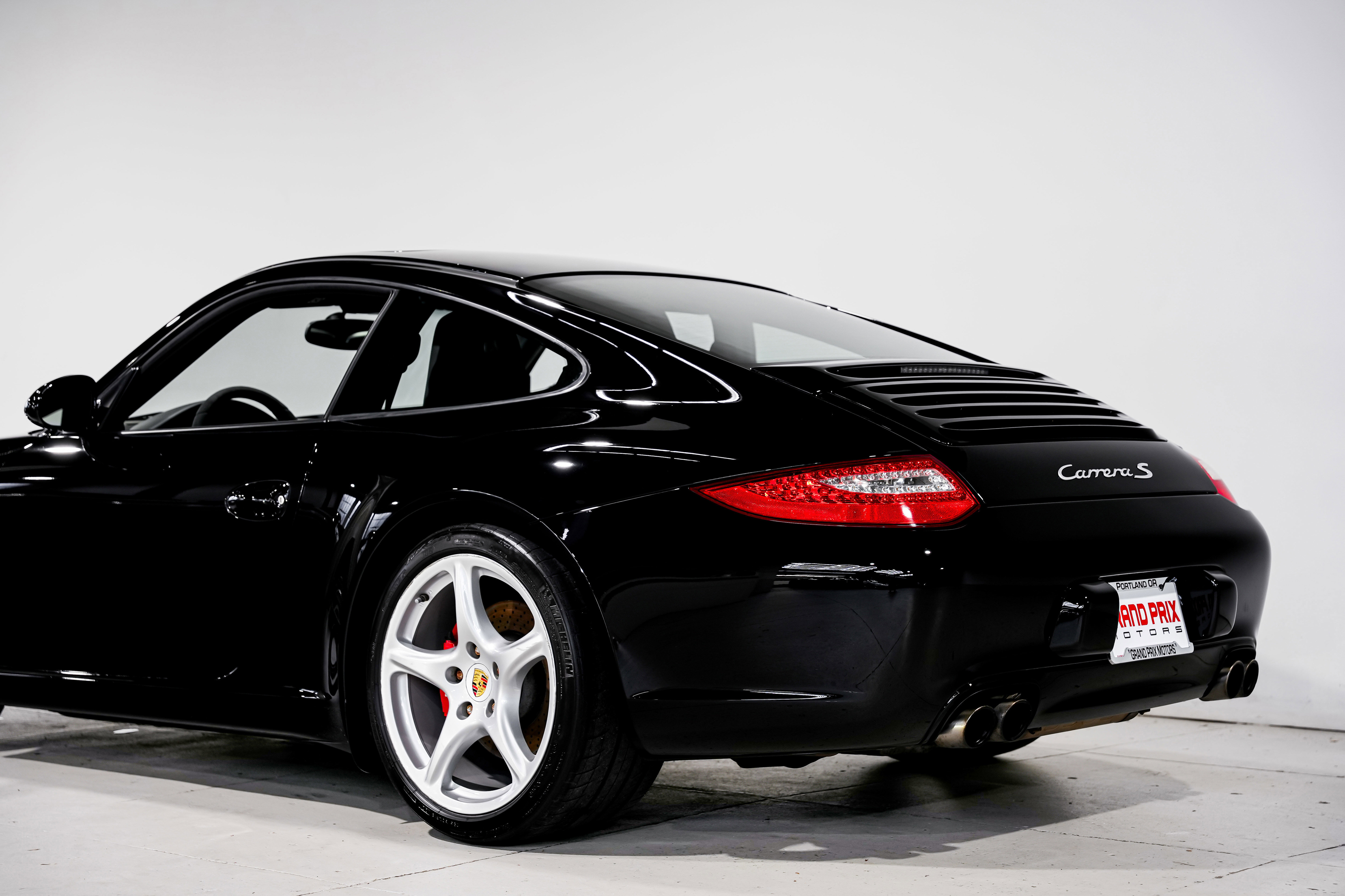 Used 2009 Porsche 911 Carrera S image 34