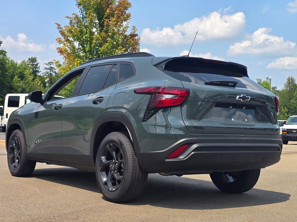 New 2026 Chevrolet Trax LT w/ Driver Confidence Package FWD image 31