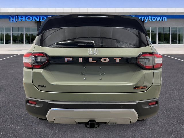 New 2026 Honda Pilot TrailSport image 4