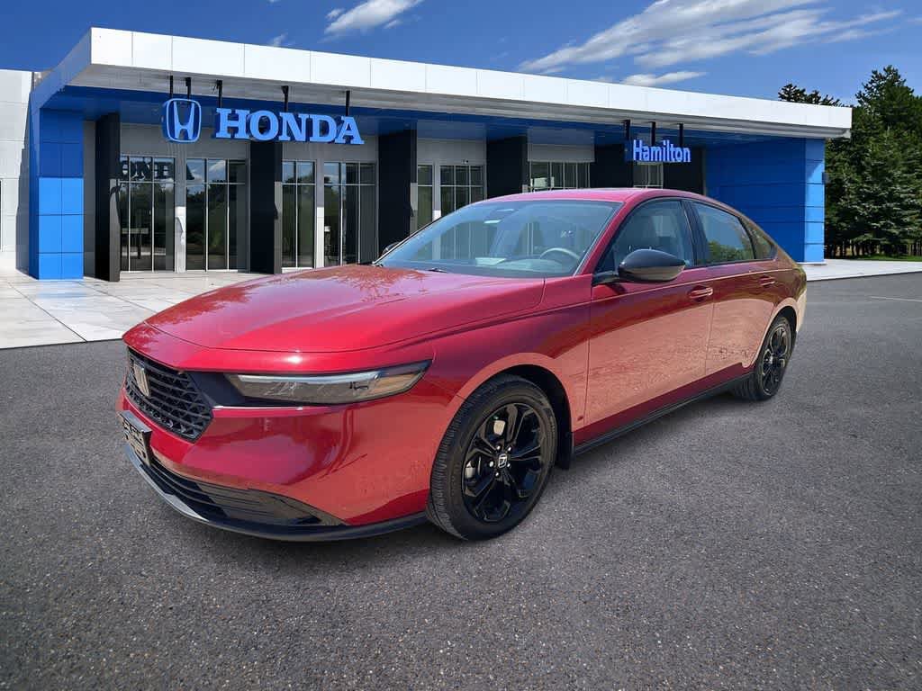 Used 2025 Honda Accord SE image 1