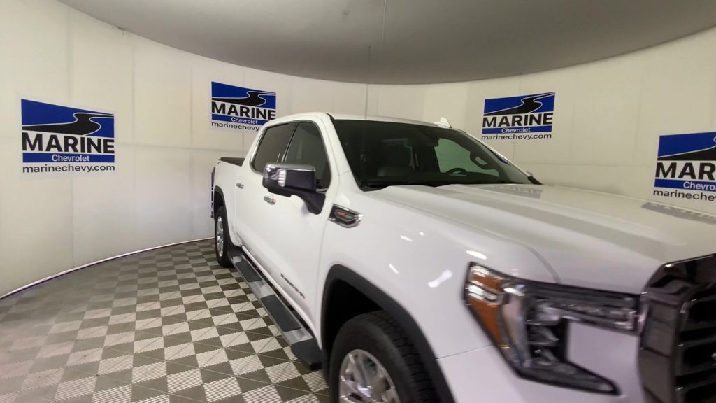 Used 2022 GMC Sierra 1500 SLT w/ SLT Premium Plus Package AWD/4WD image 4