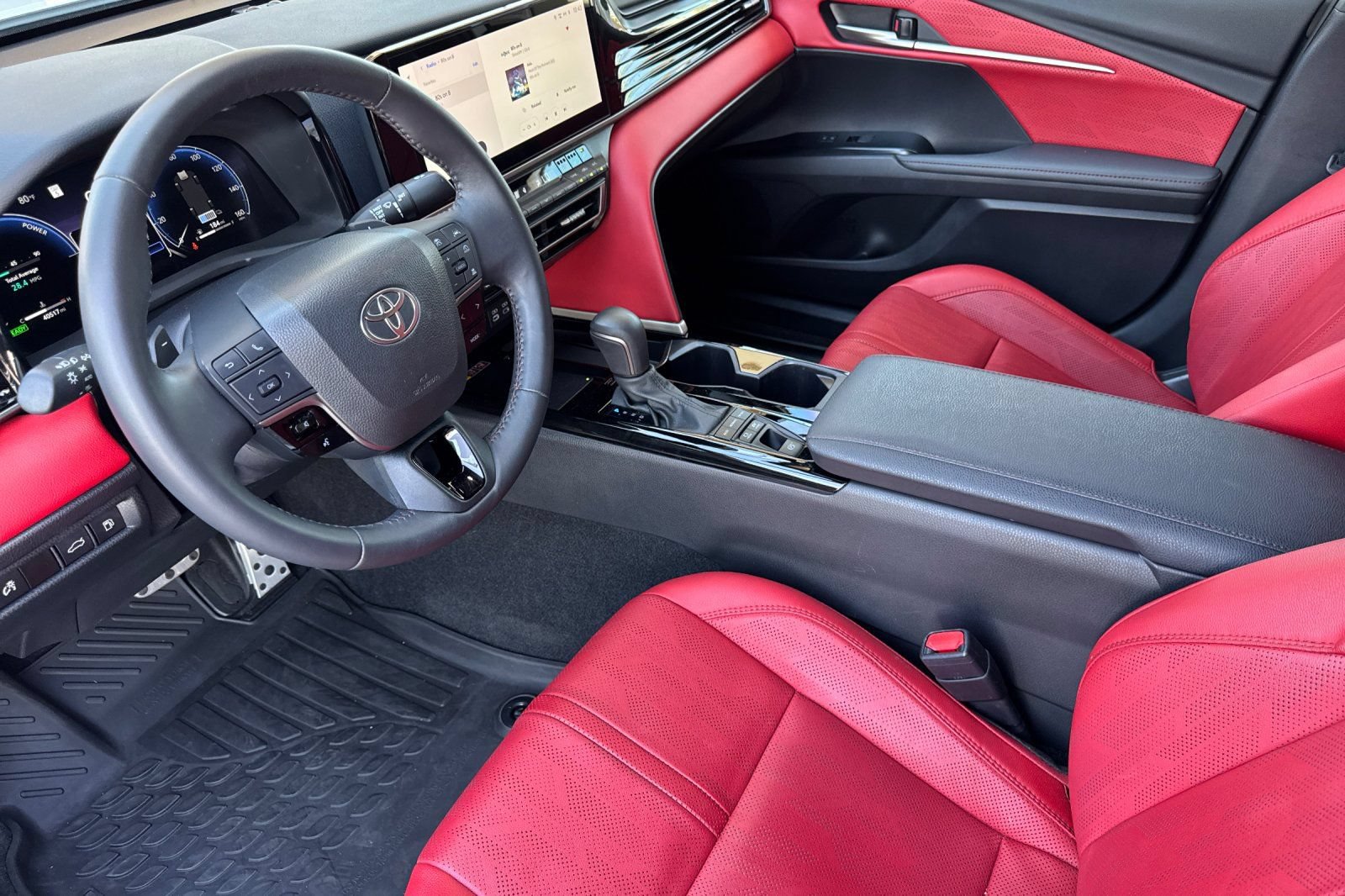 Used 2025 Toyota Camry XSE w/ Premium Package AWD/4WD image 11