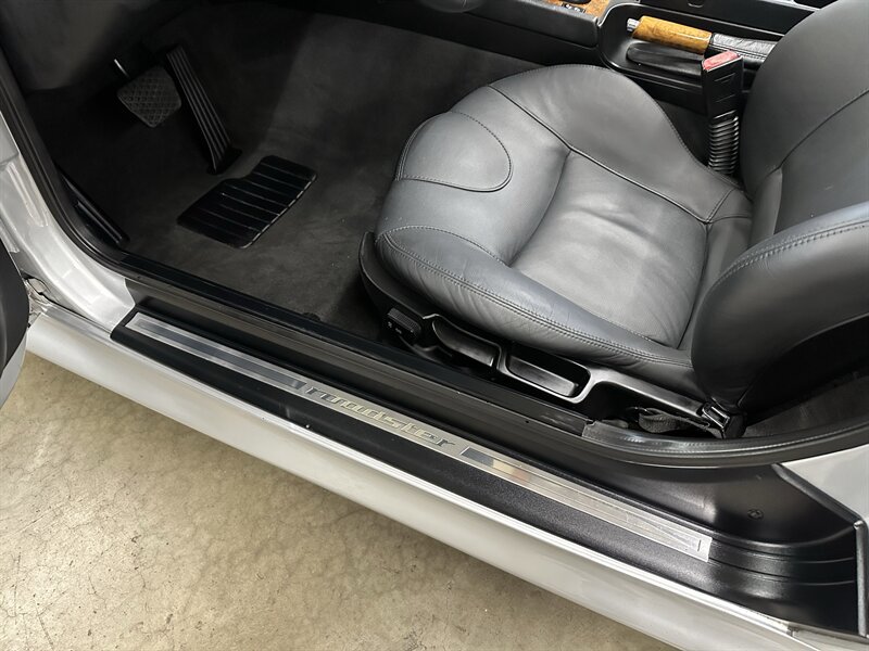 Used 2001 BMW Z3 3.0i image 28