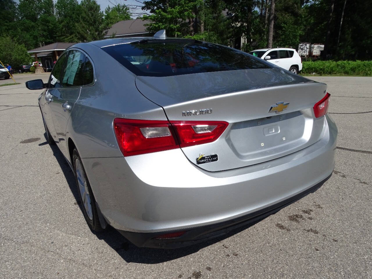 Used 2016 Chevrolet Malibu LT Sedan 4D FWD image 6