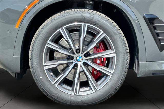 New 2026 BMW X5 xDrive40i w/ M Sport Package AWD/4WD image 26