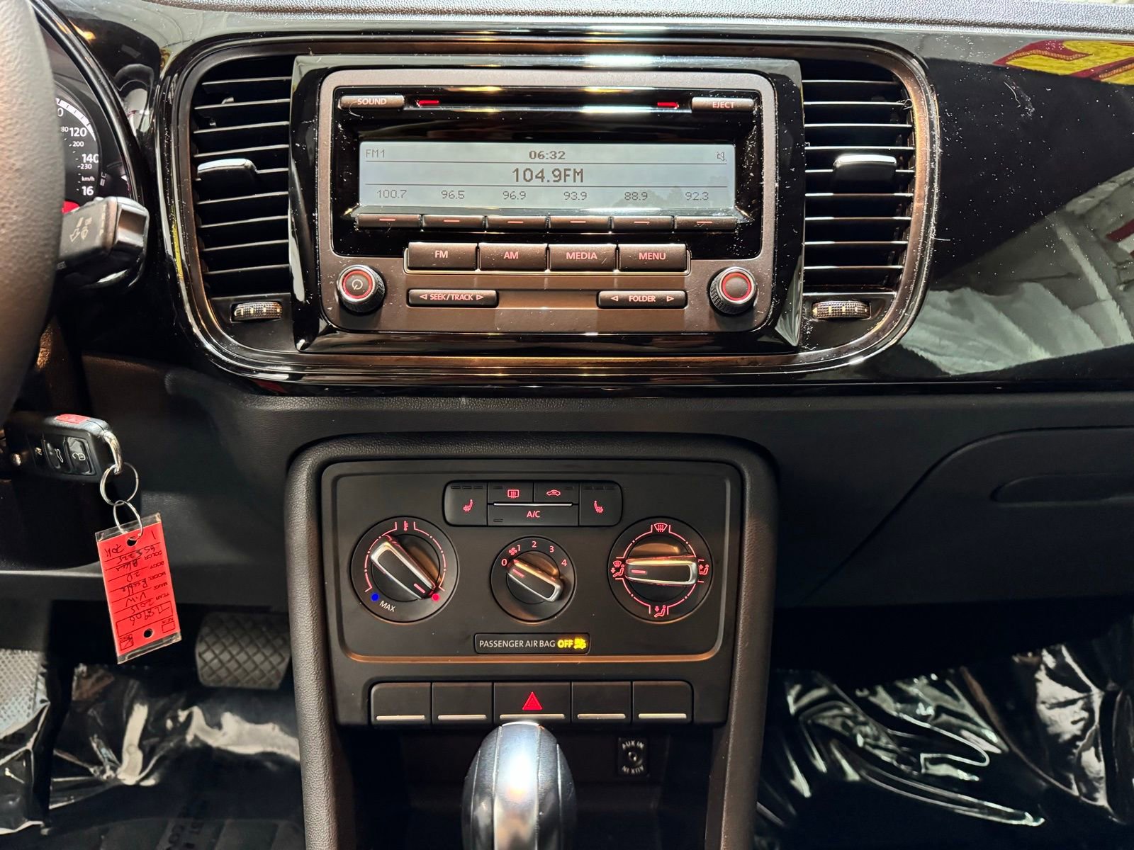 Used 2015 Volkswagen Beetle 1.8T image 19